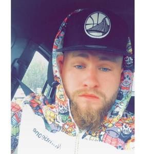 Meet your Posher, Casey